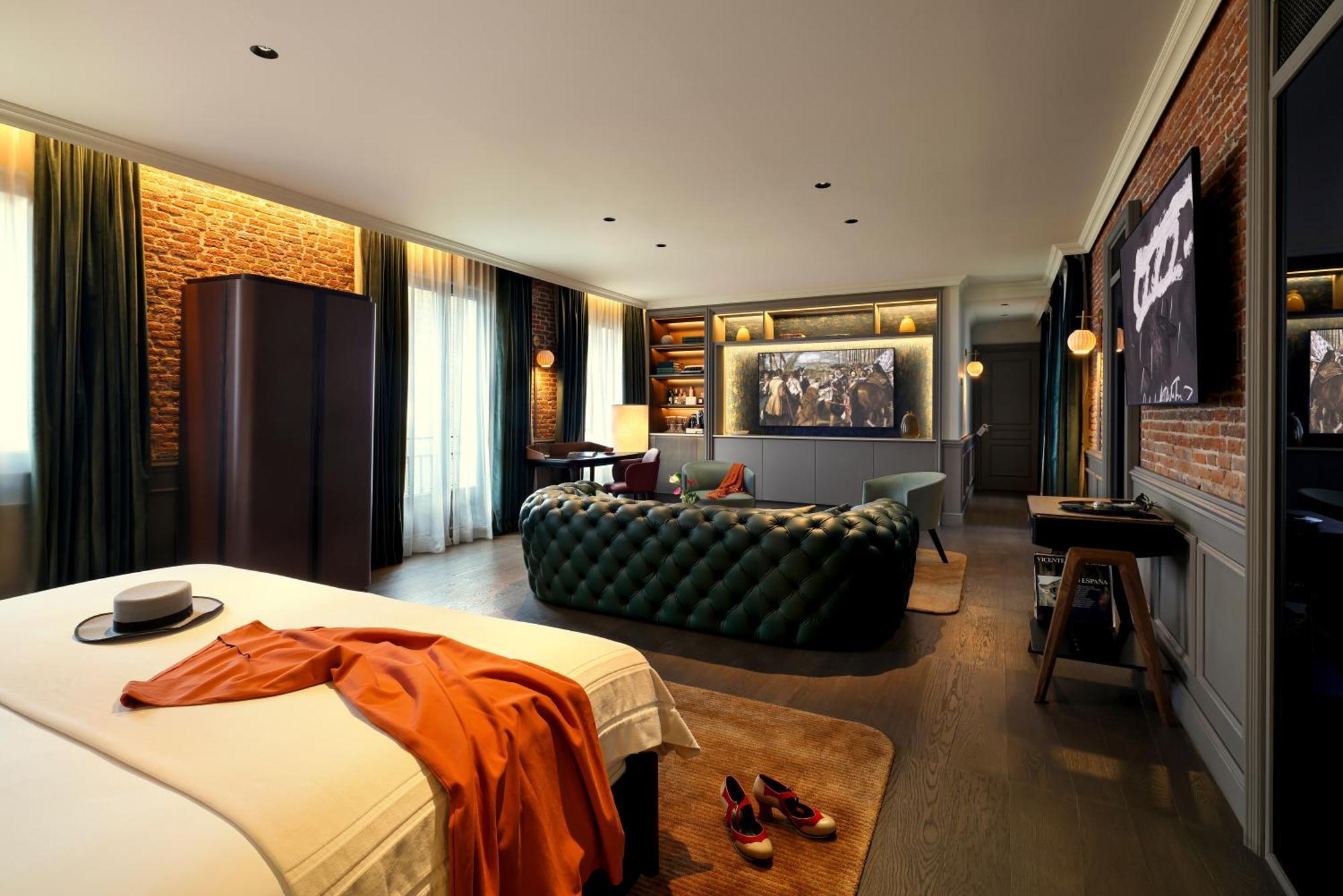 Superior Suite City View