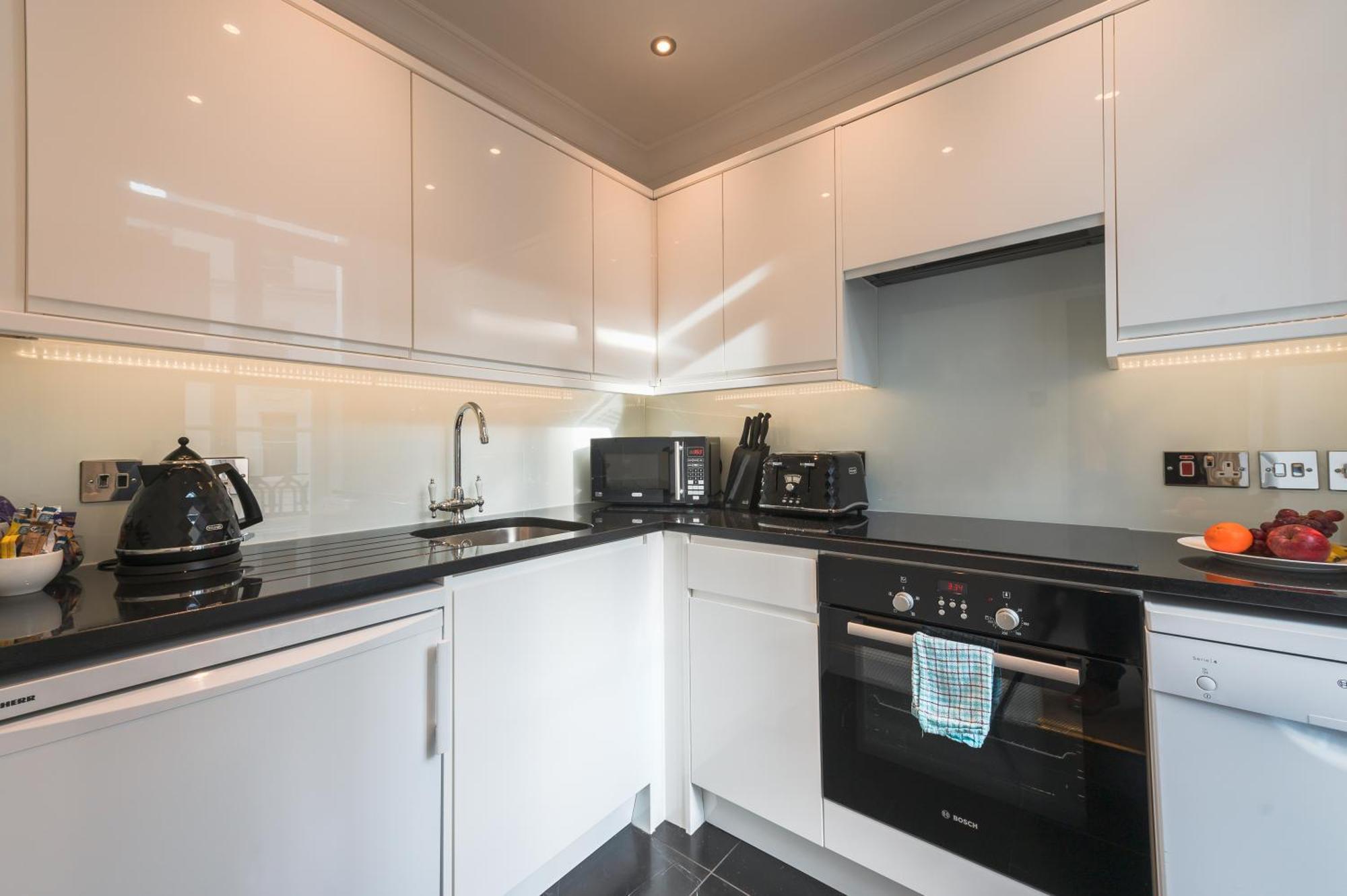 Superior One-Bedroom Residence Annexe Building,1765369738:JPEG