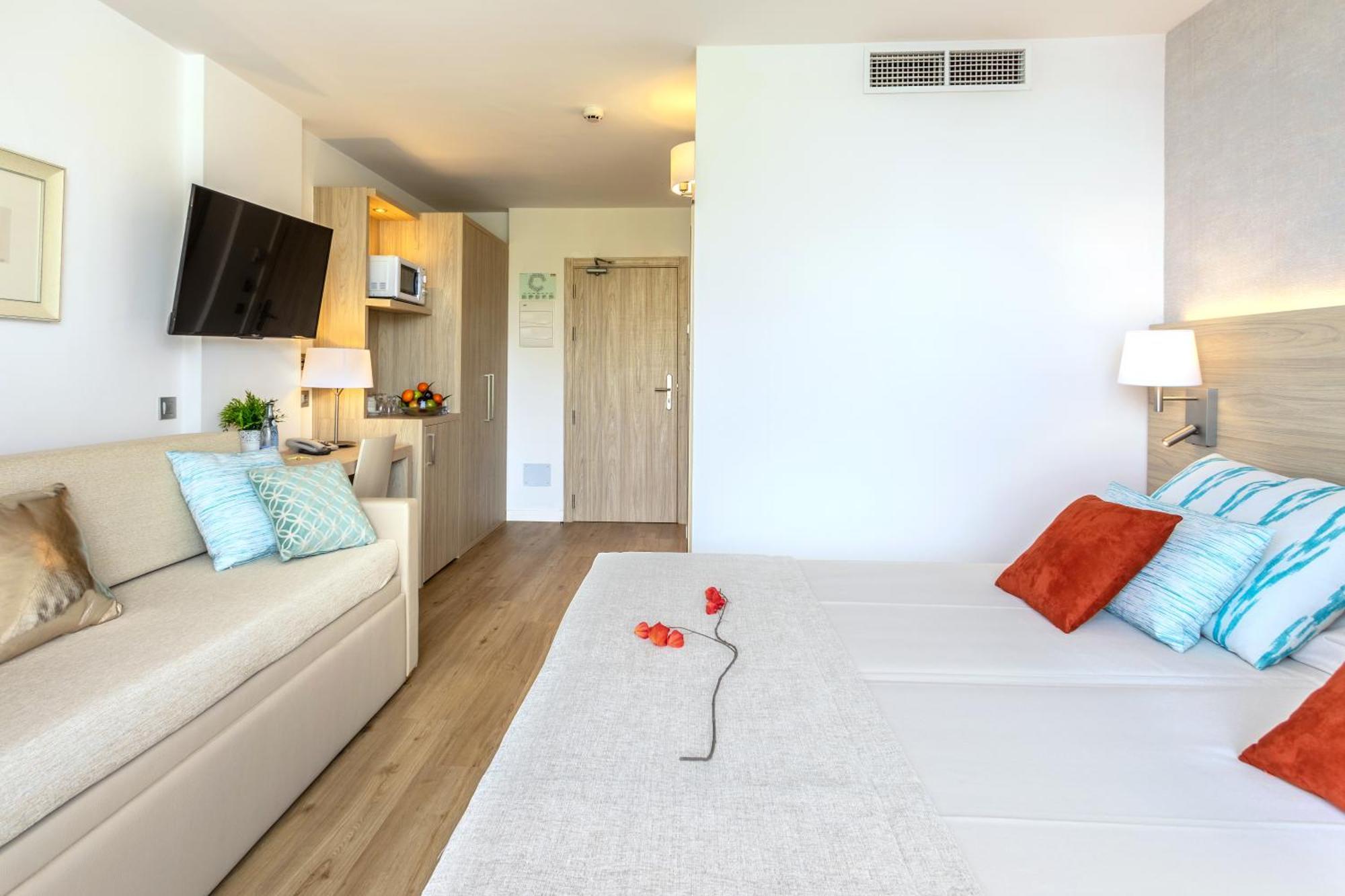 Double Room Sky Level Selection Club