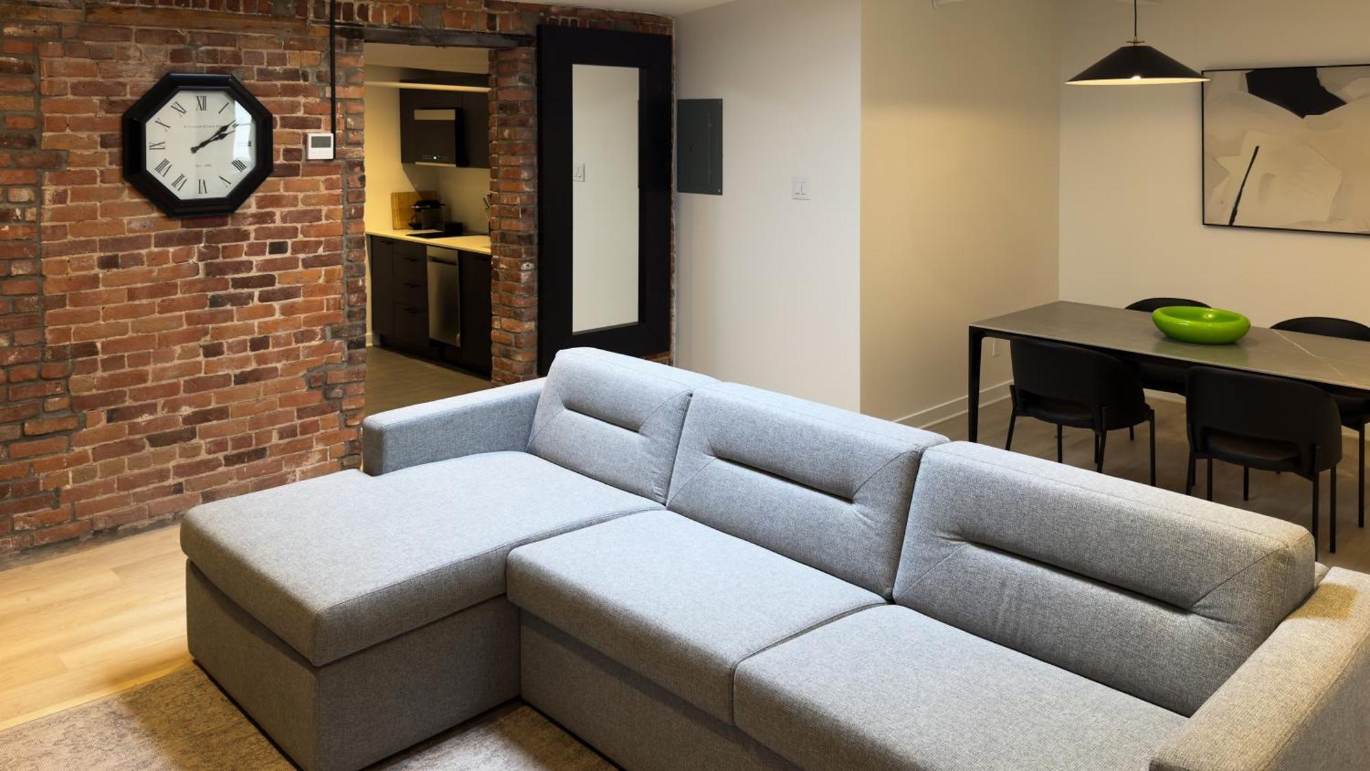 Two-Bedroom Apartment with City View