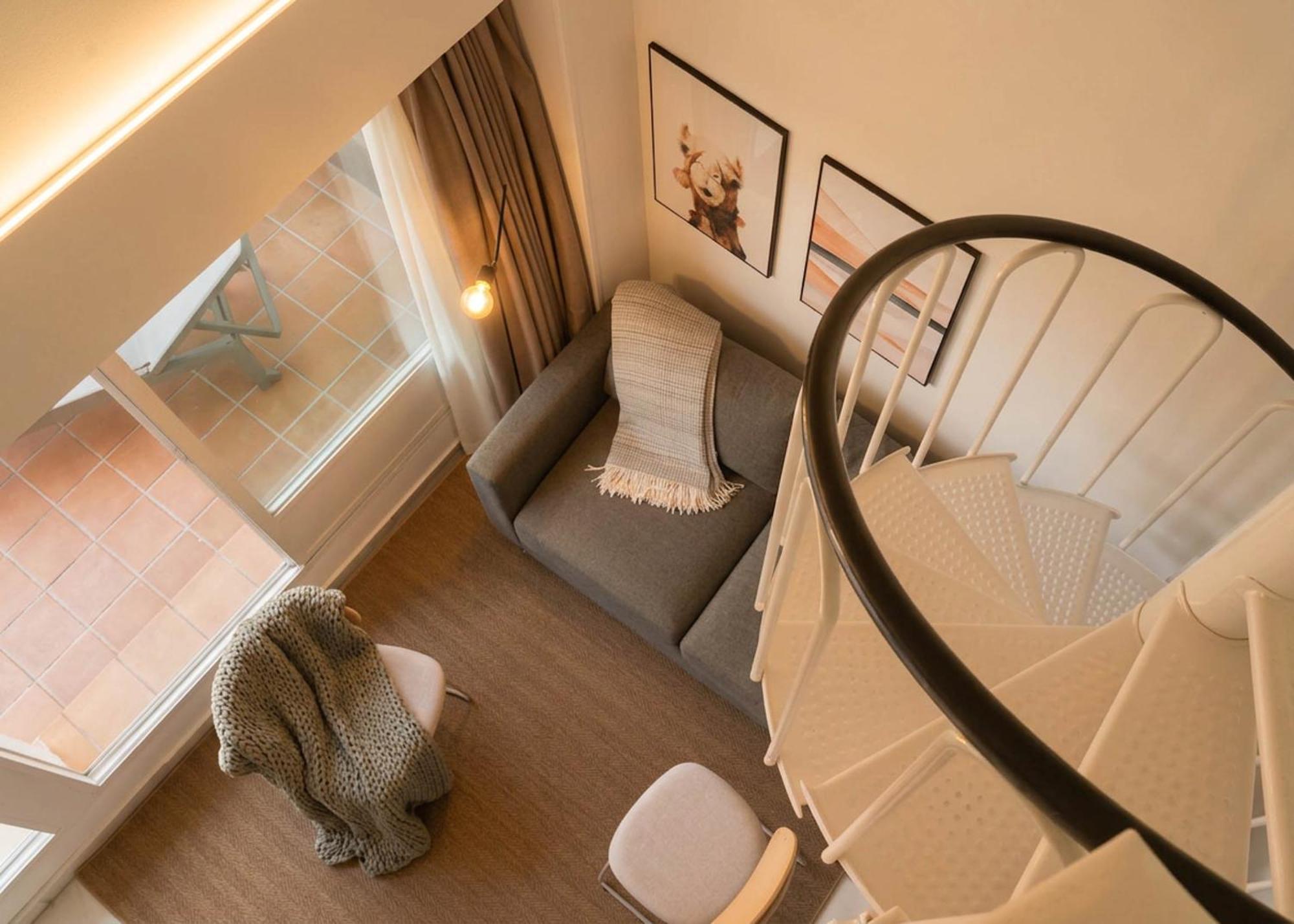 One-Bedroom Apartment Rooftop Terrace