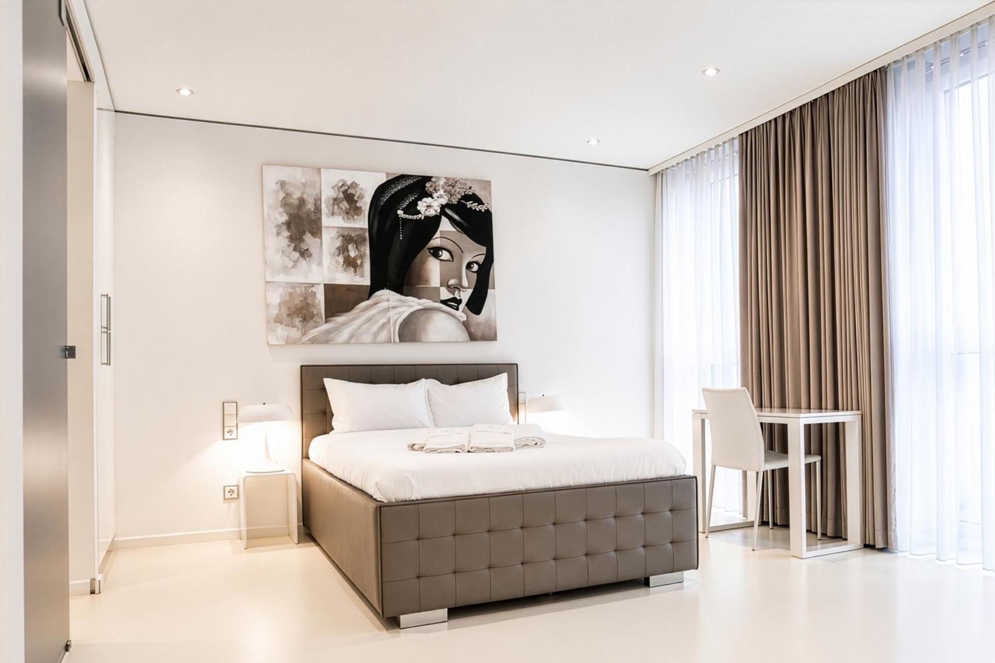 Senior Studio-Apartment