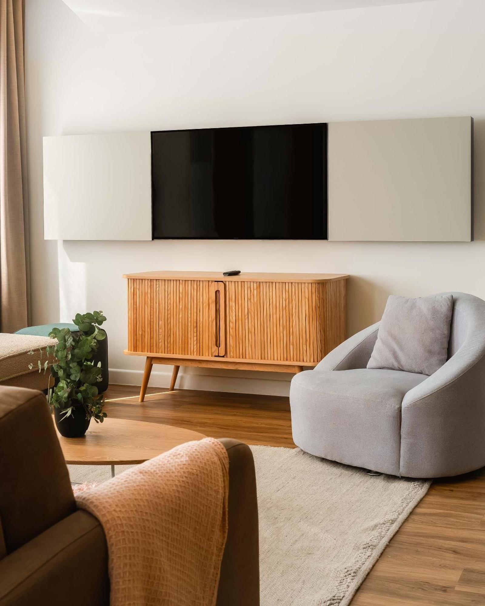 One-Bedroom Comfort Suite