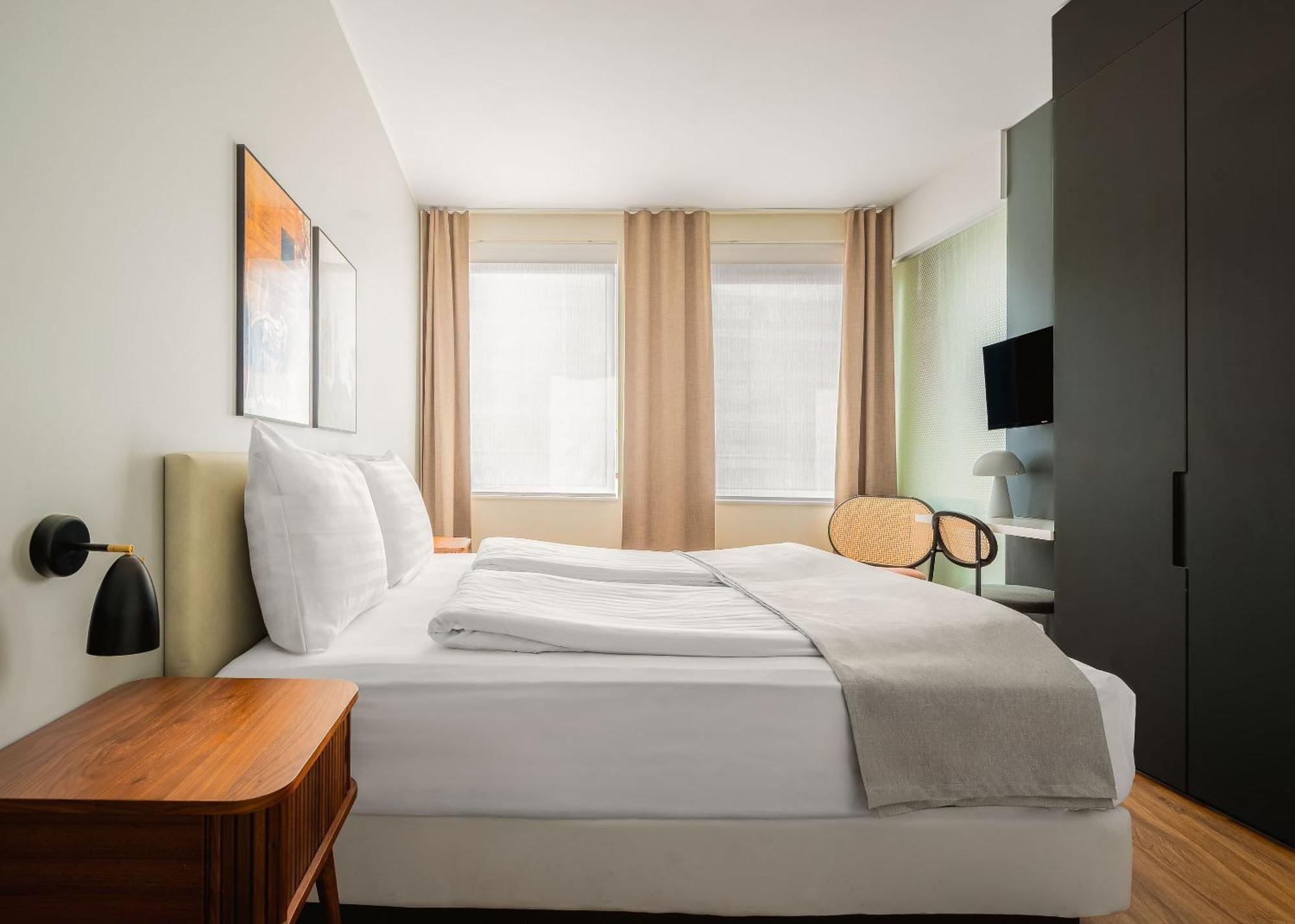 One-Bedroom Suite