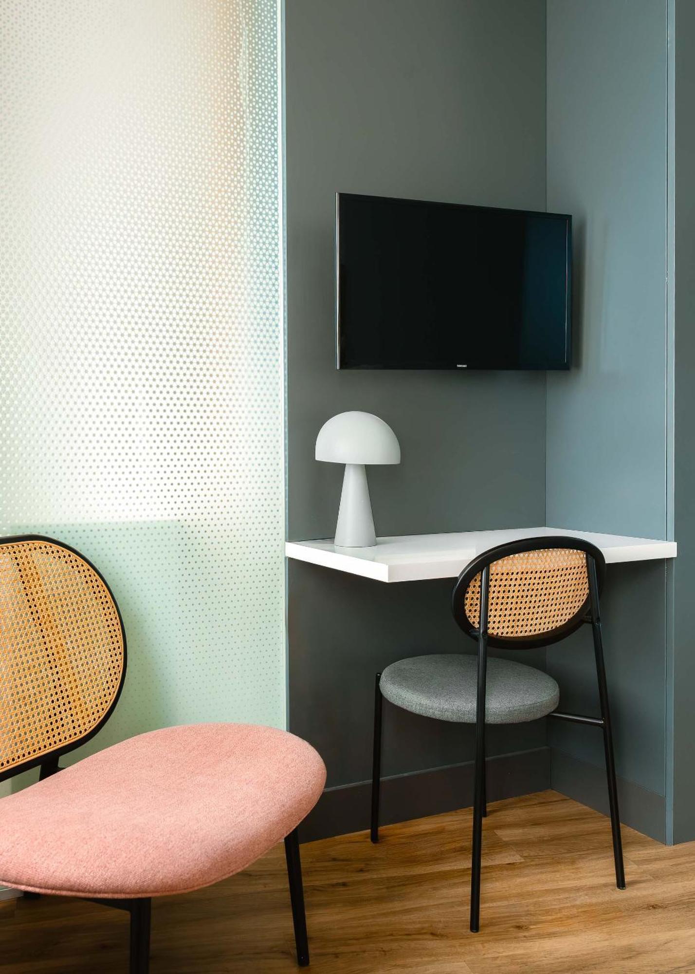 One-Bedroom Suite