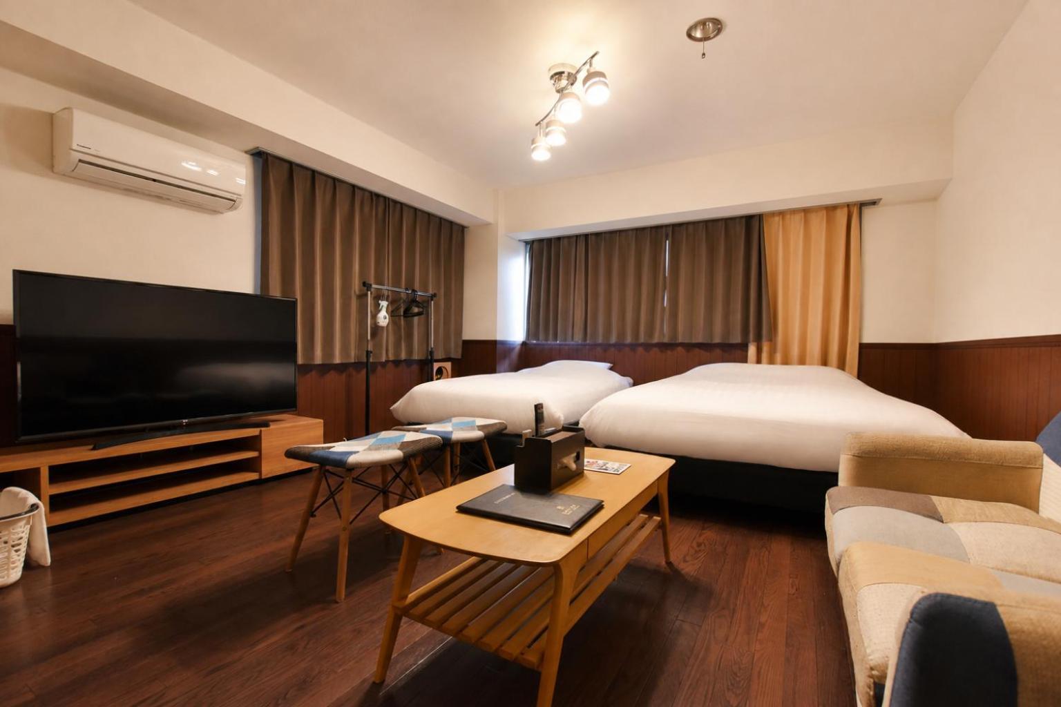 Triple Room