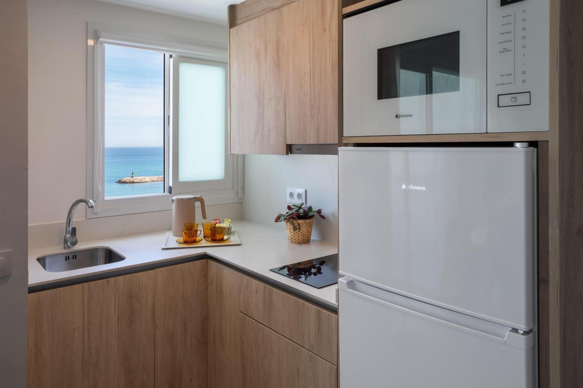 Superior studio sea view