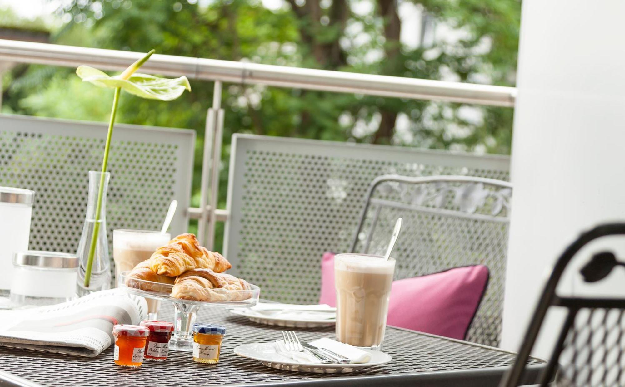 Junior Suite,630493650:JPEG