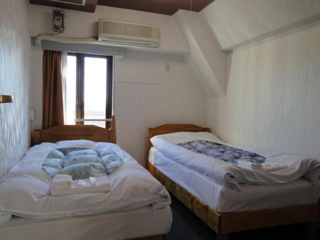 Two-Bedroom Apartment (4 Adults)
