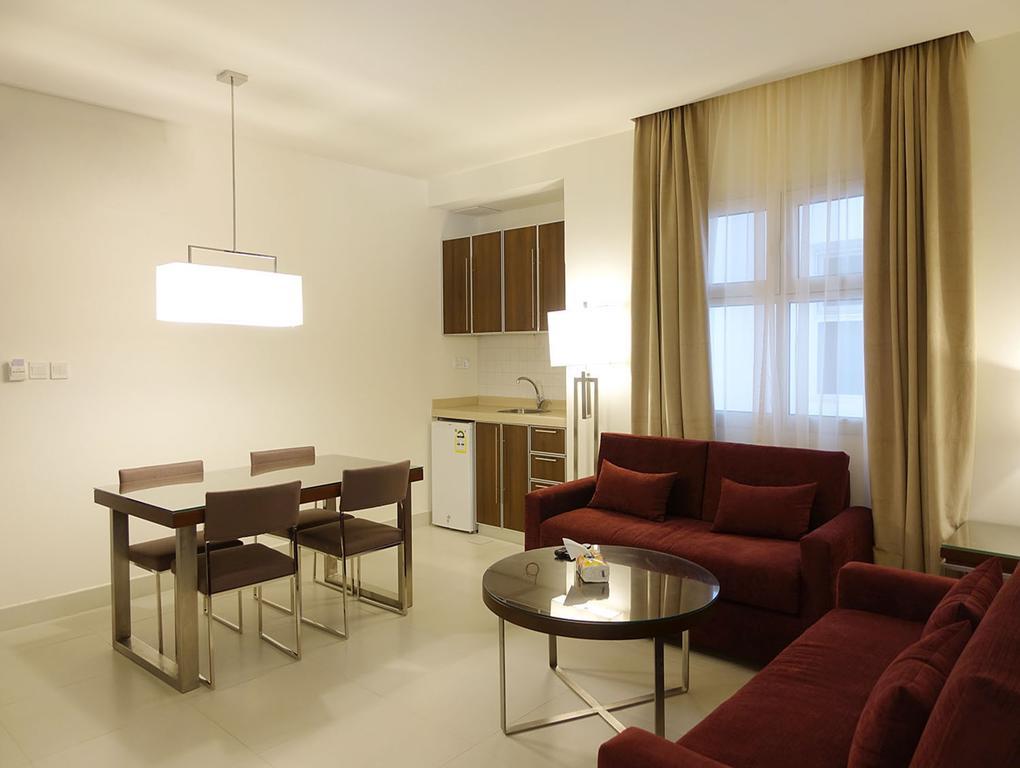One-Bedroom Apartment,331889377:JPEG