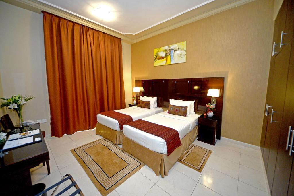 Luxury Two-Bedroom Apartment