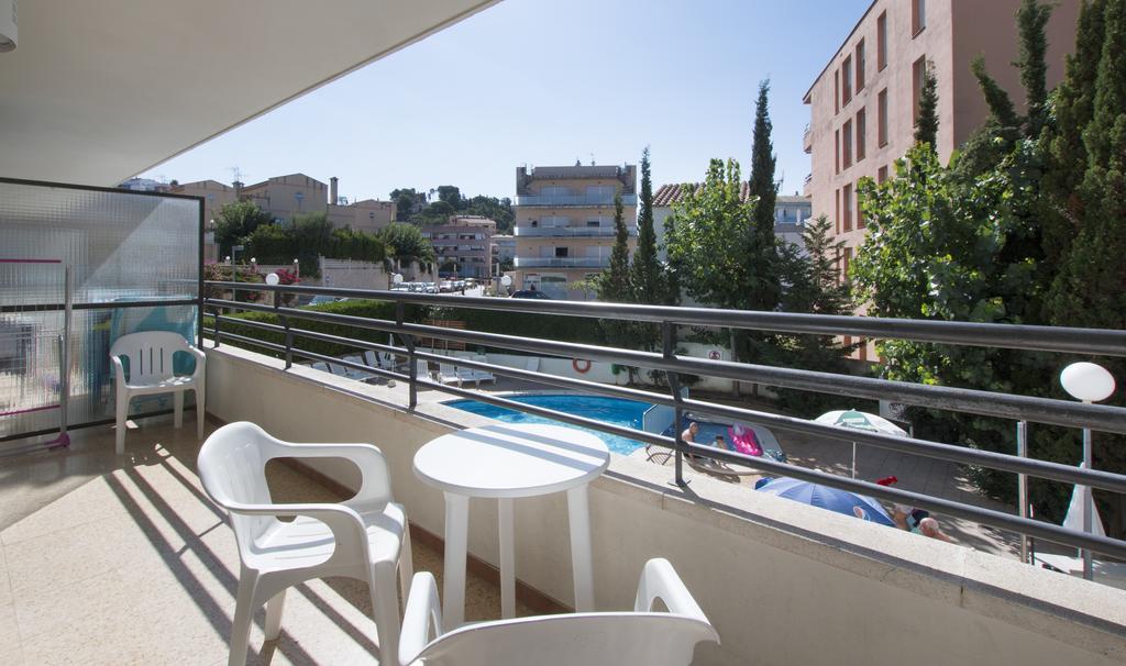 Apartment (4 Adults)