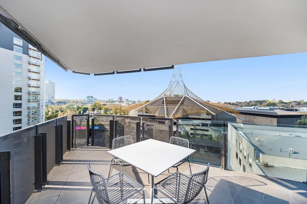 Two-Bedroom Premium Corner Apartment