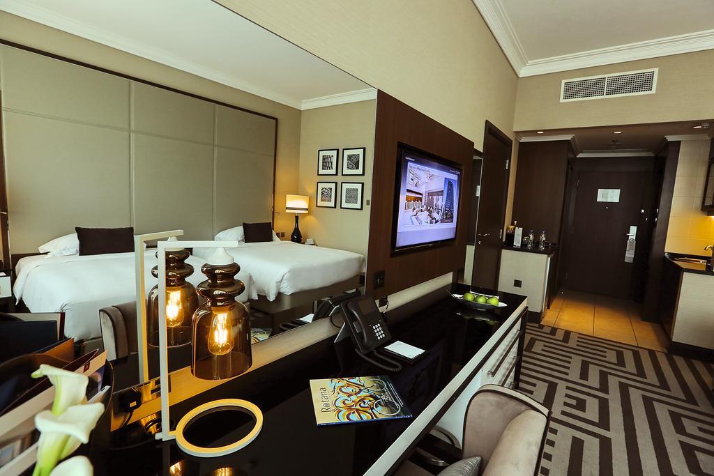 Guest Room - Twin Beds