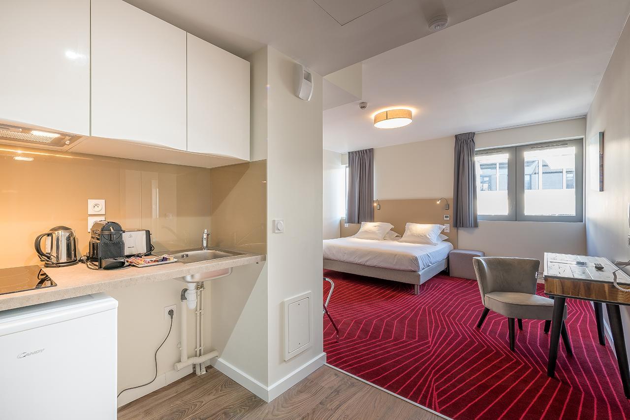 Superior Family Studio (Double Bed + Sofa Bed)