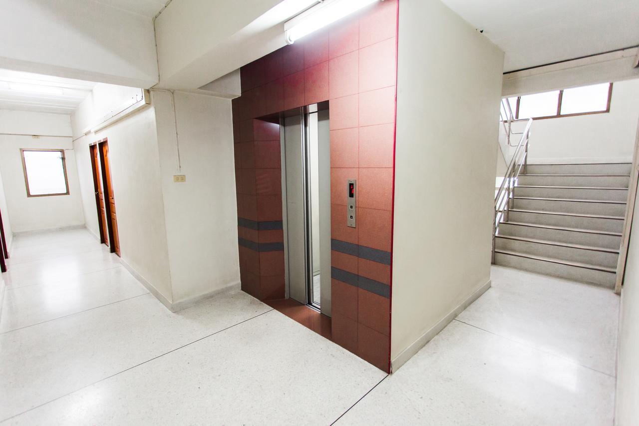 Twin Room with Balcony