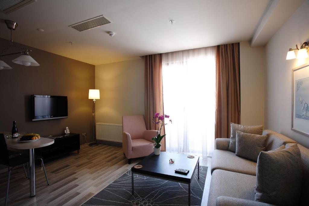 King Suite