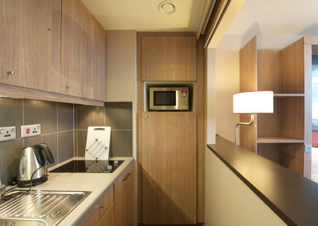 Studio (2 Adults)