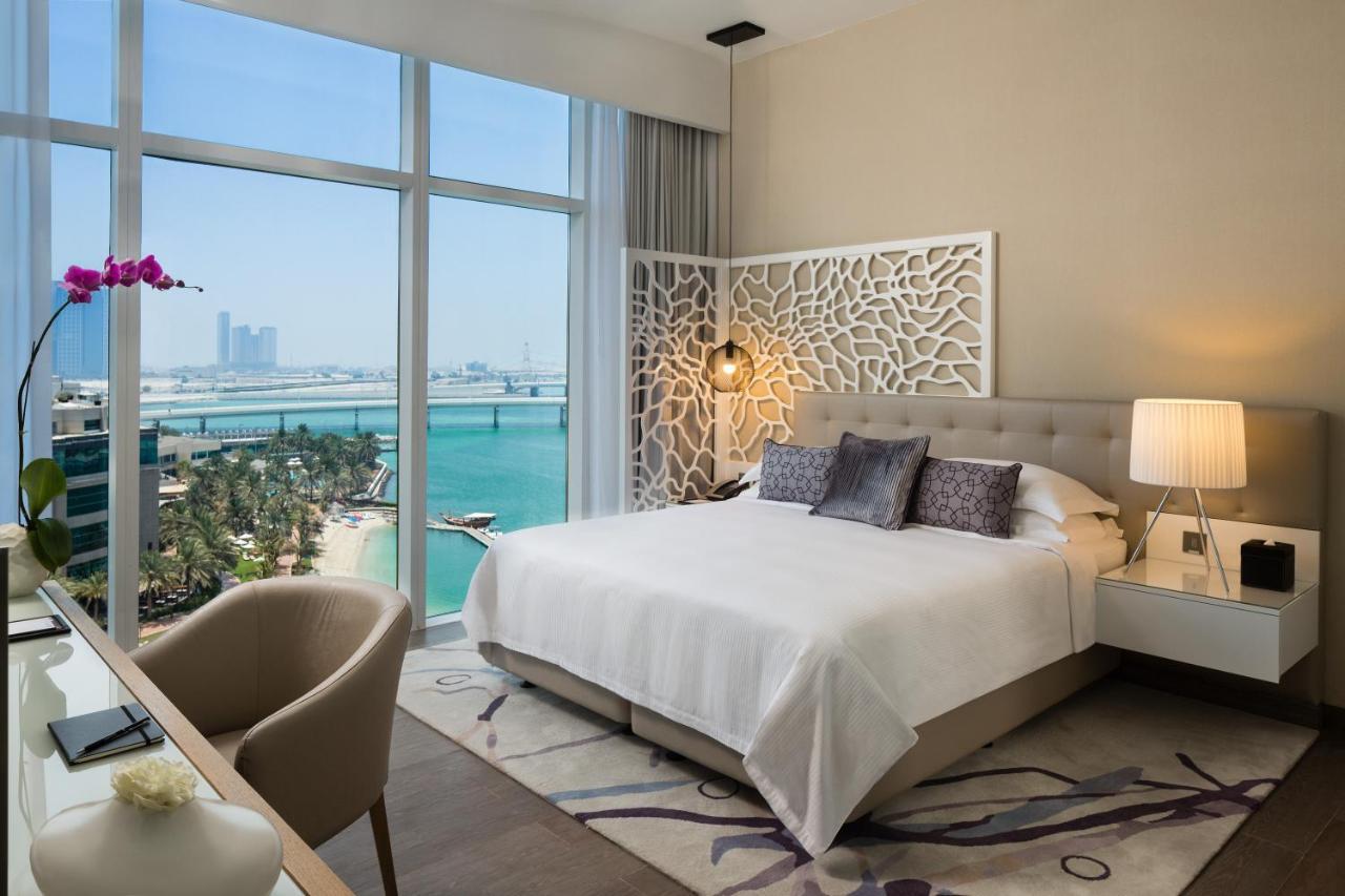 Sea View 1 Bedroom Apartment with Balcony,695892483:JPEG