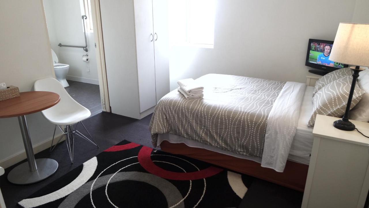 Single Room Bathroom,1020598342:JPEG