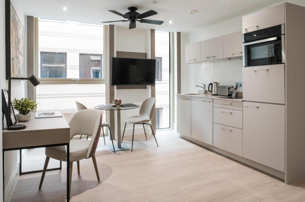 Studio,756273445:JPEG