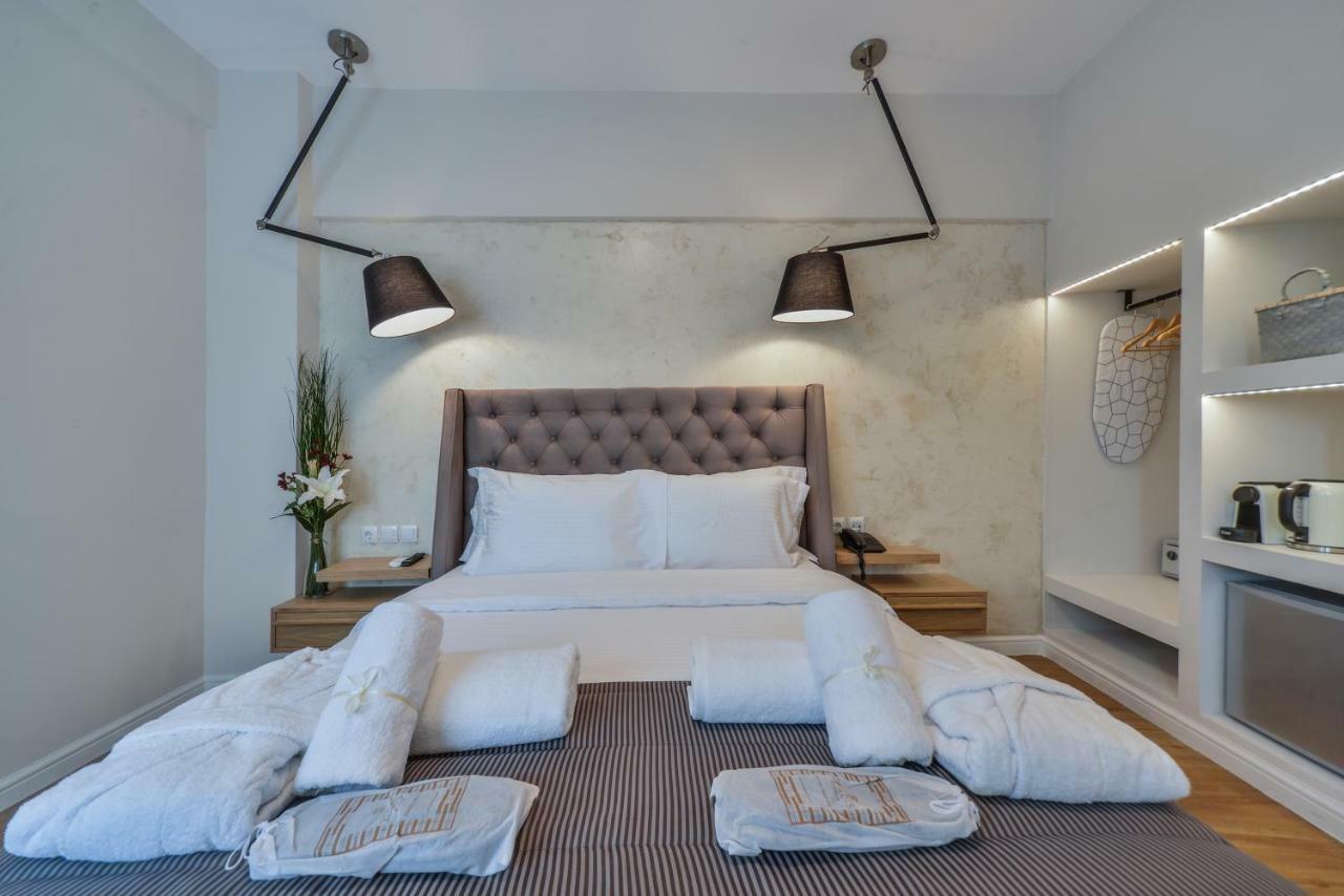 Suite with Acropolis View and Heated Plunge Pool