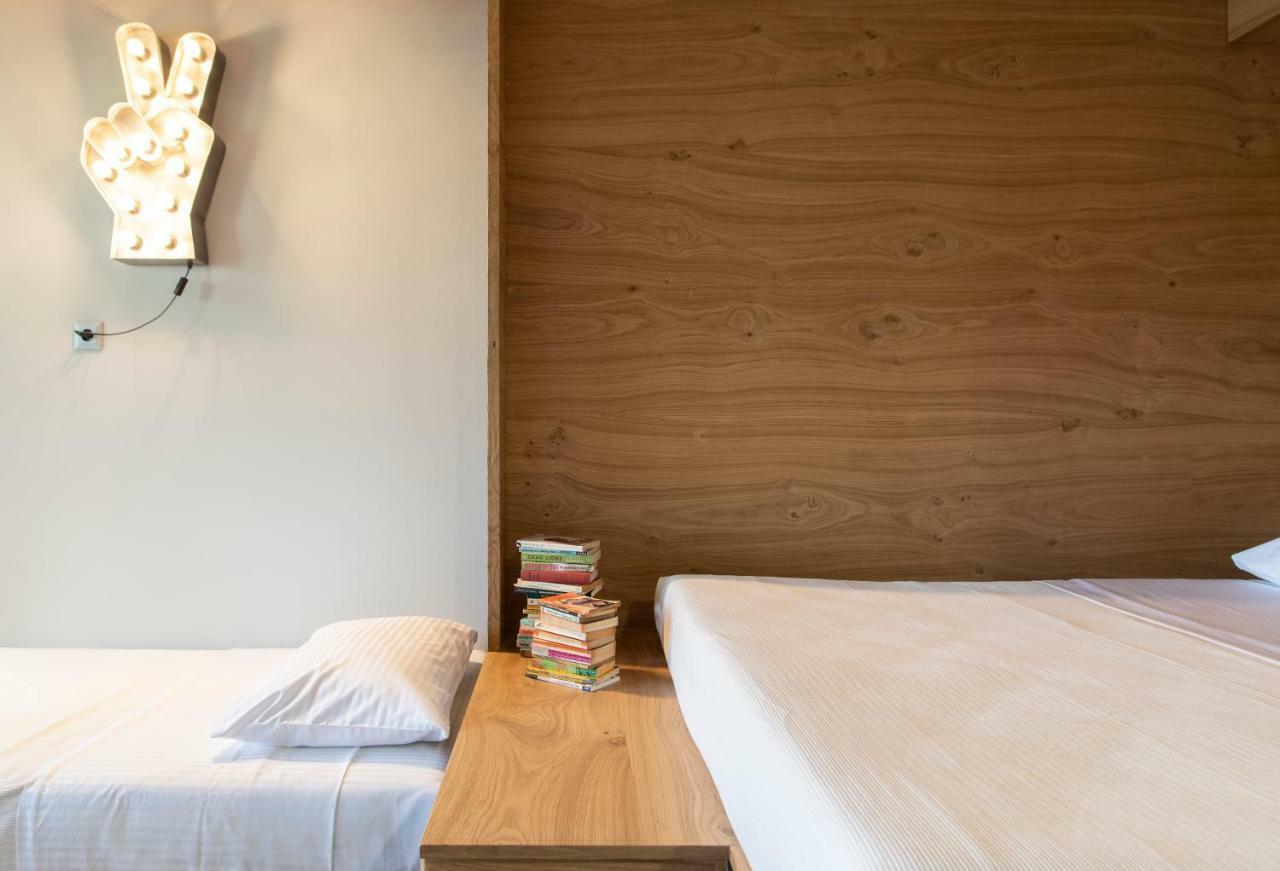 Triple Room with Balcony with No Pool