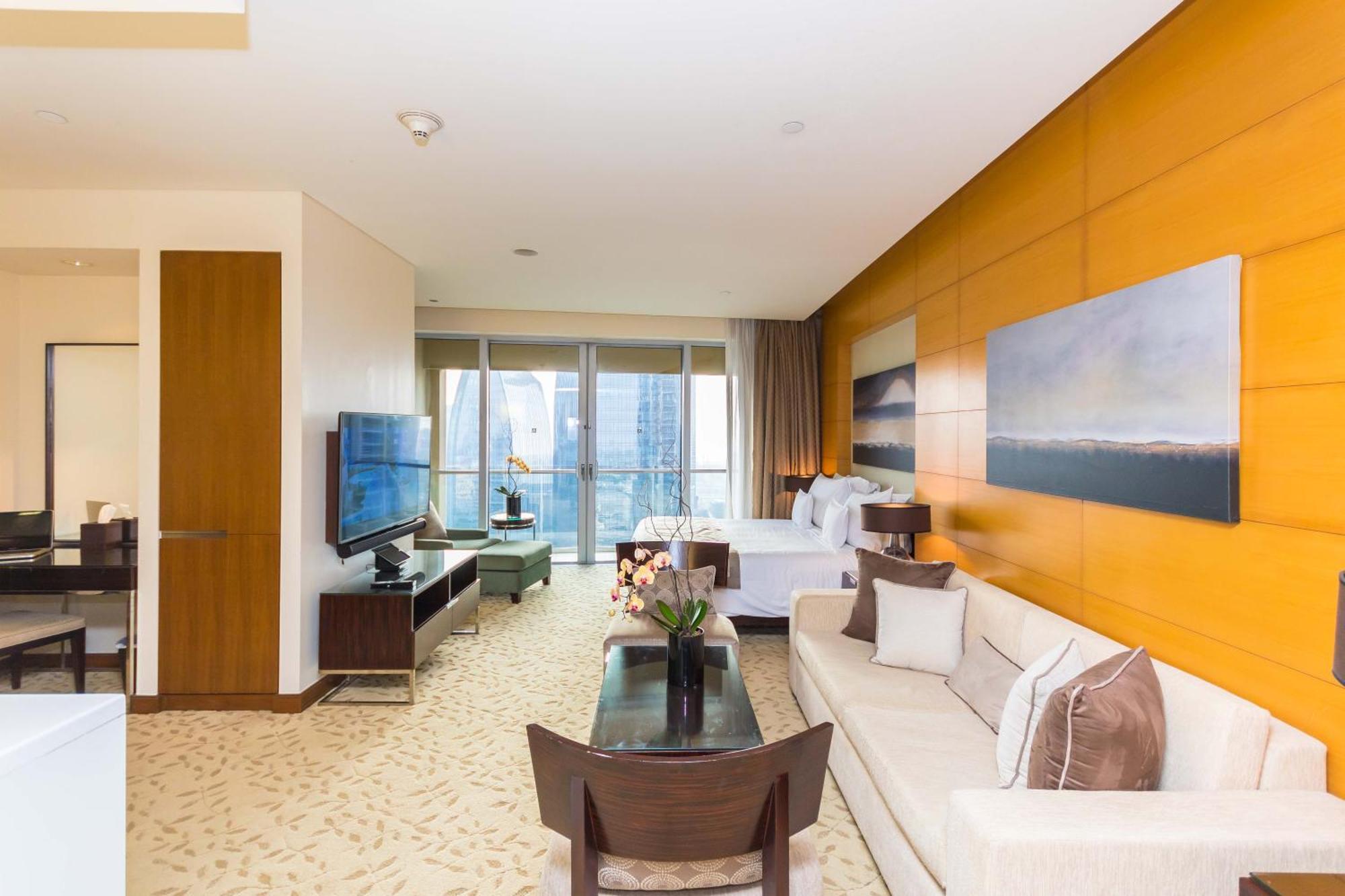 Superior Studio with Partial Burj Khalifa View,862689458:JPEG