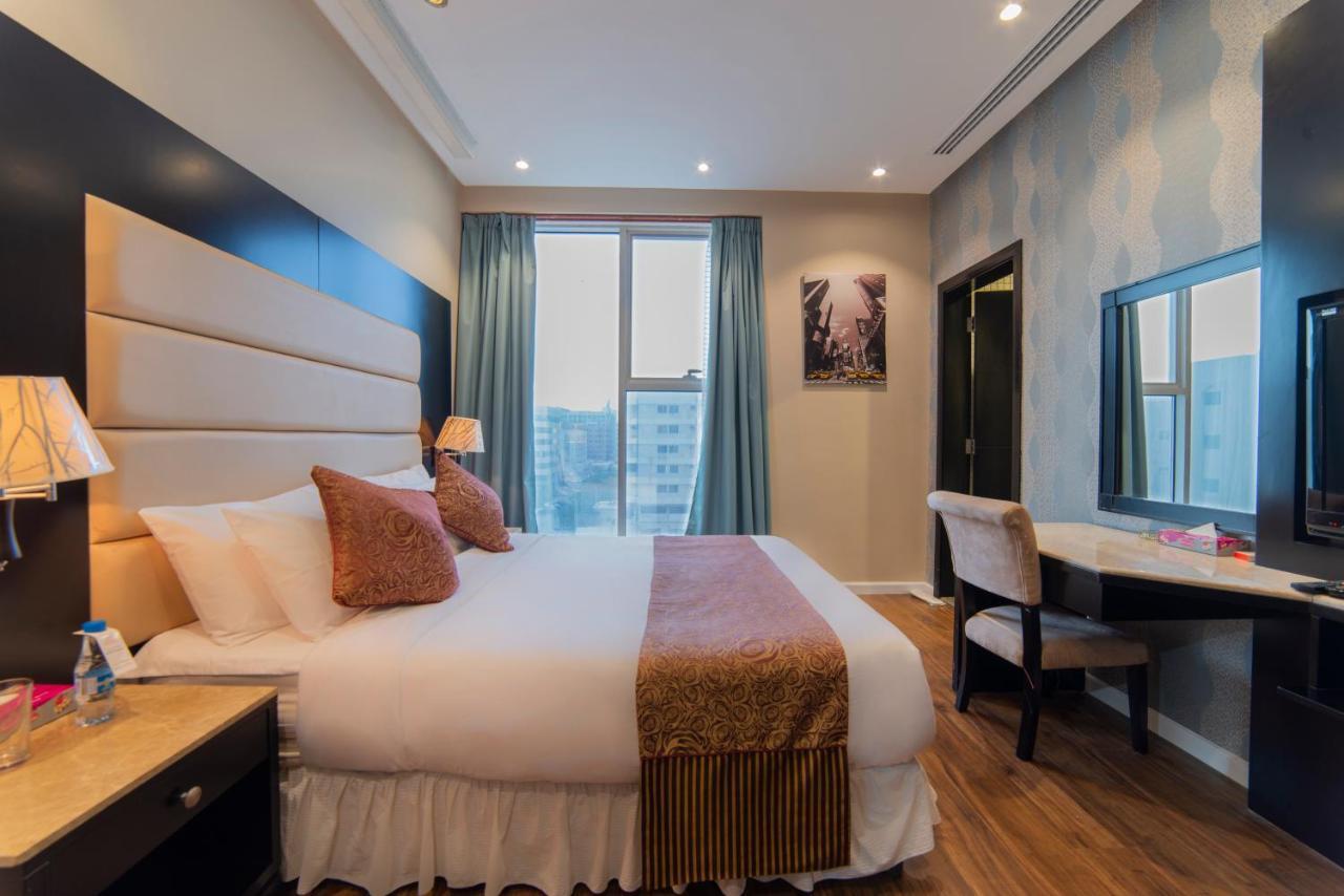 One-Bedroom Apartment,1014866440:JPEG