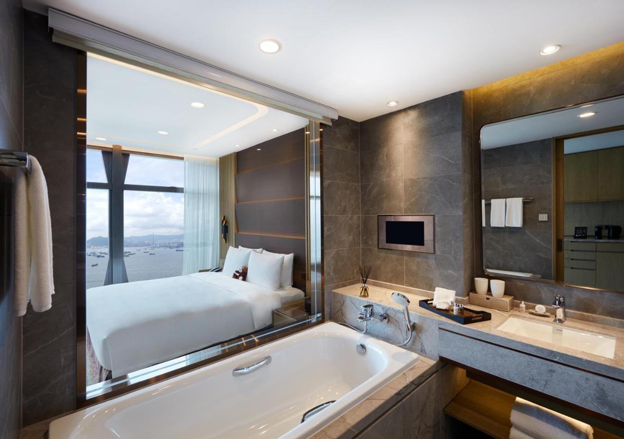 Luxe Harbour King Room,959811268:JPEG