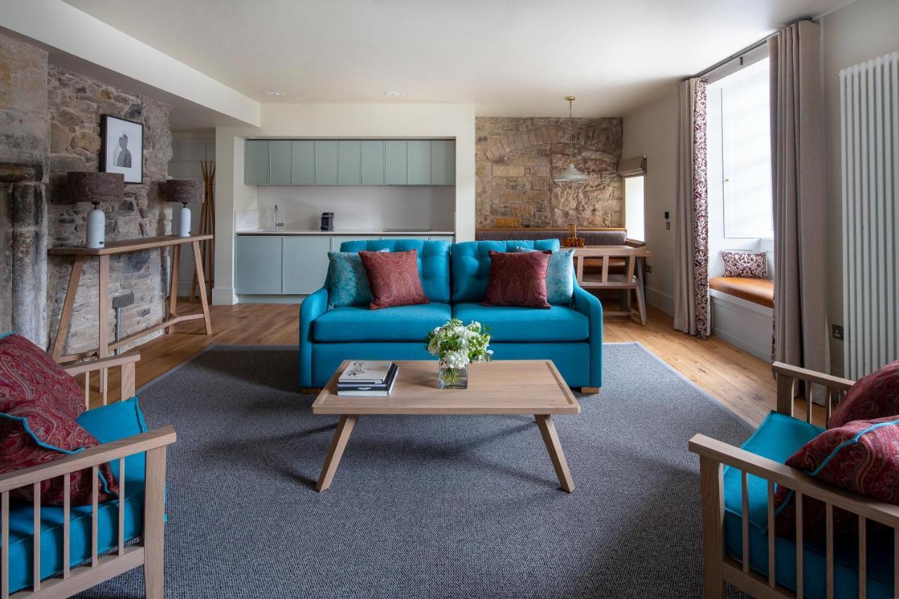 Deluxe Two Bedroom Apartment