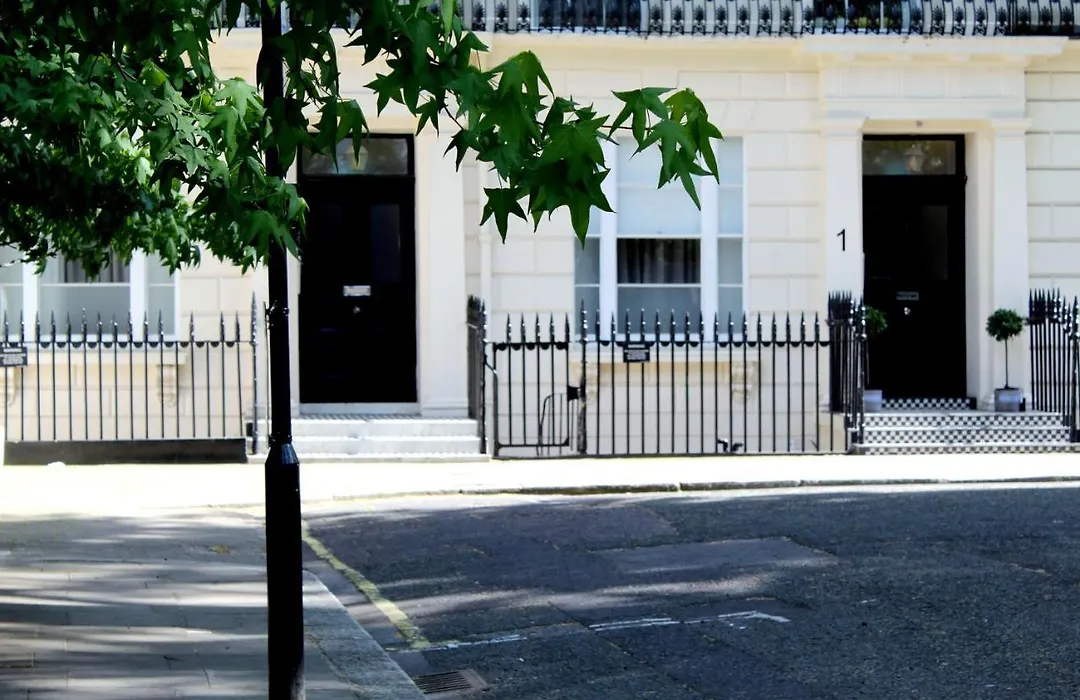 1 Craven Hill Gardens-1