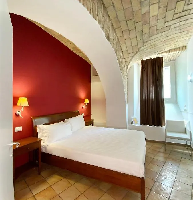 Roma Resort Colosseum-1