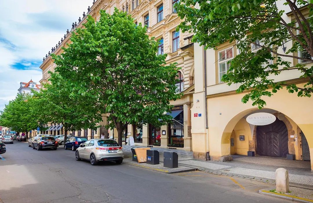 Apartments Almandine-1