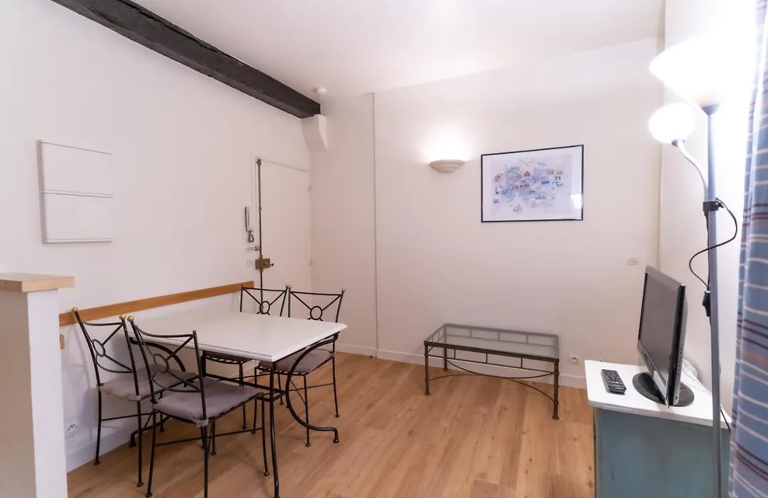 Hotel Capfun Le Saint Germain, Paris-1