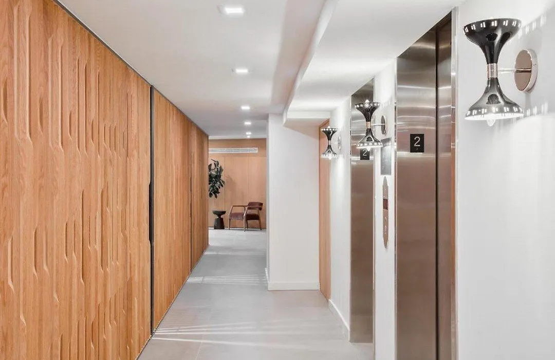 3 Bedroom Condo In Flatiron-1