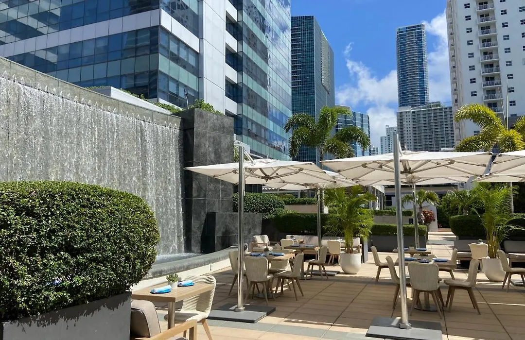 Four Seasons Hotel Miami - Luxury Private Residences-1