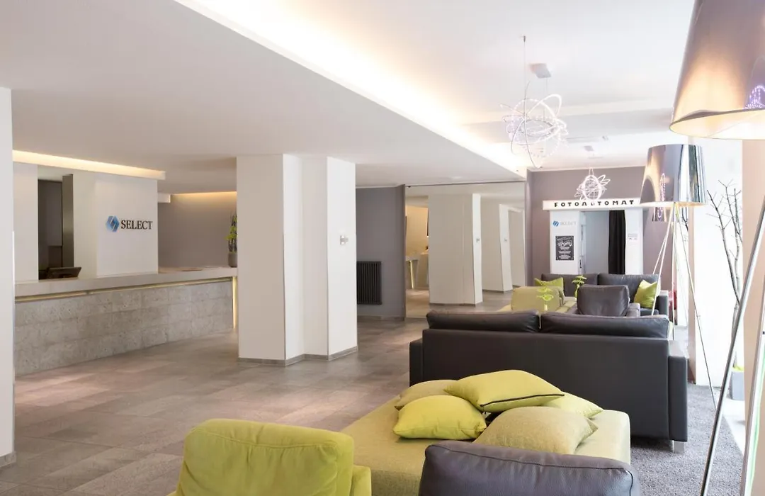 Select Hotel Berlin The Wall - Apartments-1