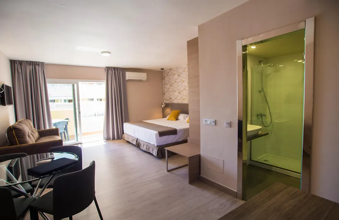 Ona Marbella Inn-1