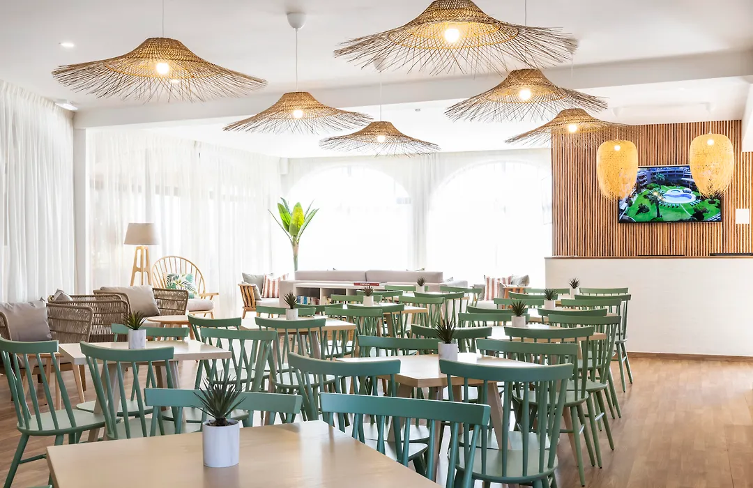 Clube Maria Luisa-1