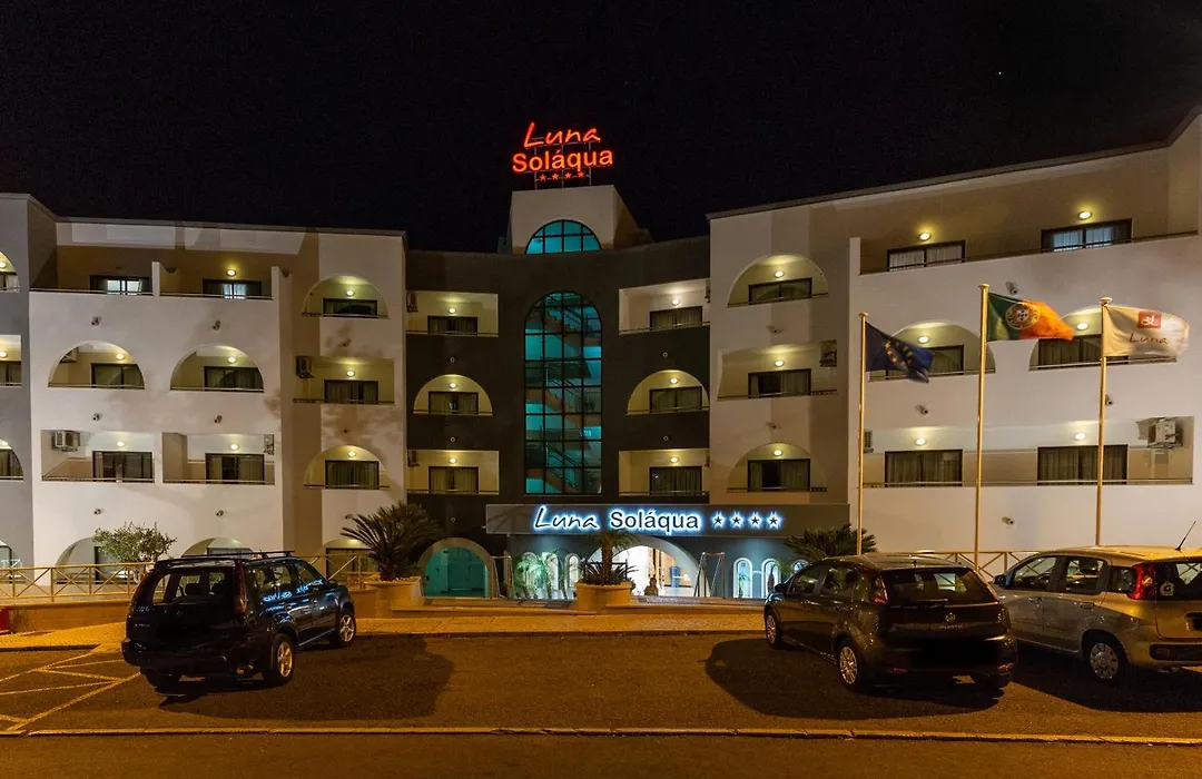 The Navigator - Solaqua-1