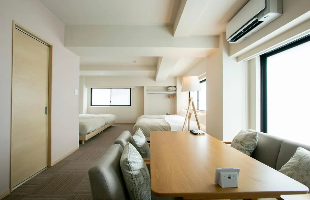 Ostay Ueno-1