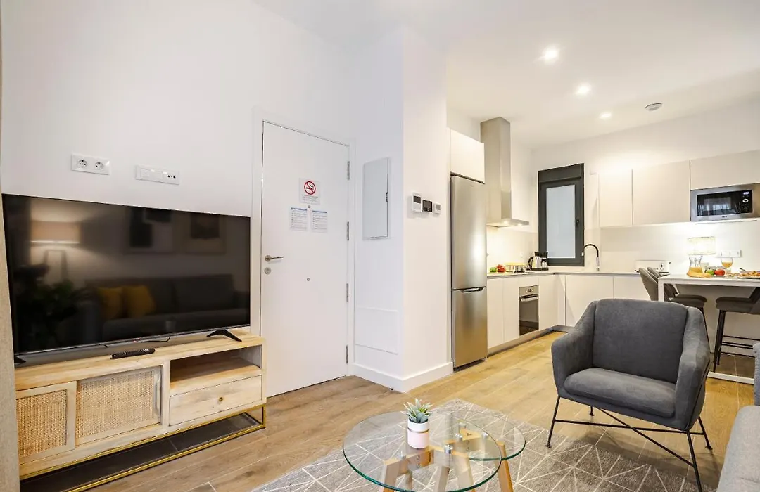 Feelathome Castilla Apartments-1