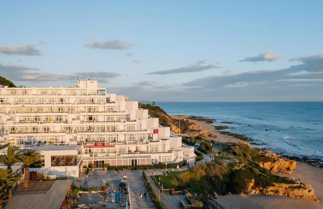 Monicca Collection Suites And Residences-1