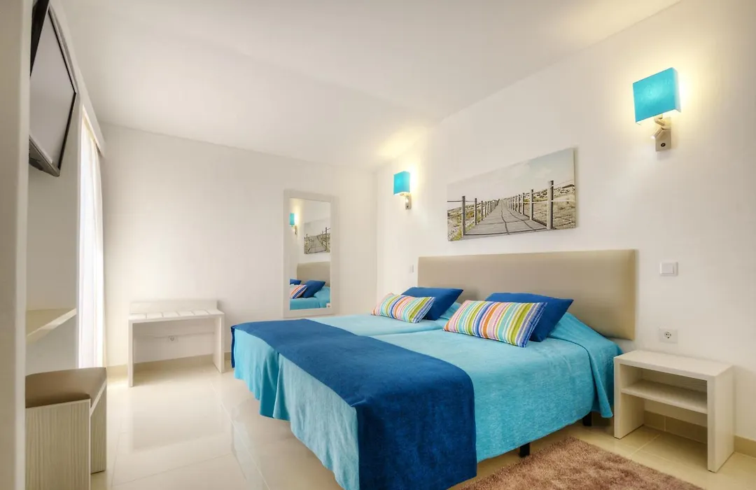 3Hb Golden Beach-1