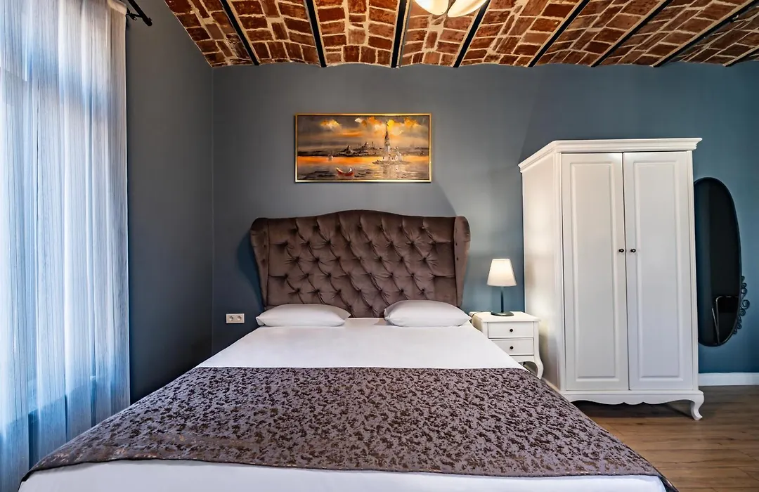 Selvese Suites, Serviced Living In Galata-1
