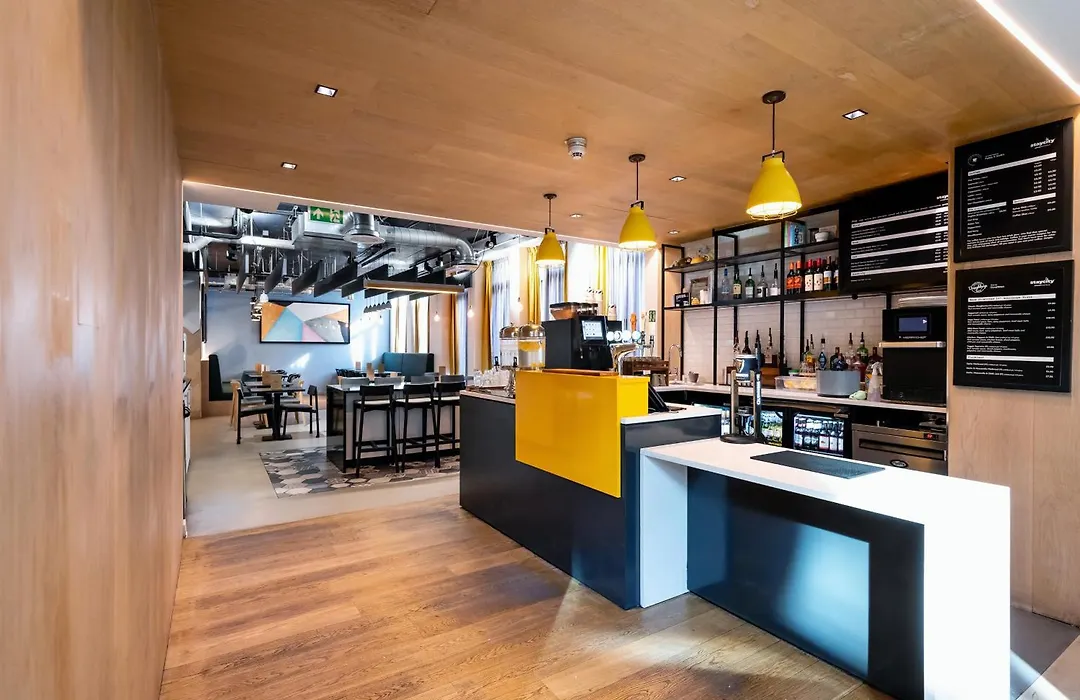 Staycity Aparthotels Liverpool Waterfront-1