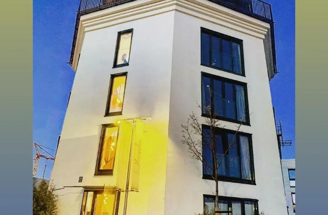 Hotel im Bunker-1