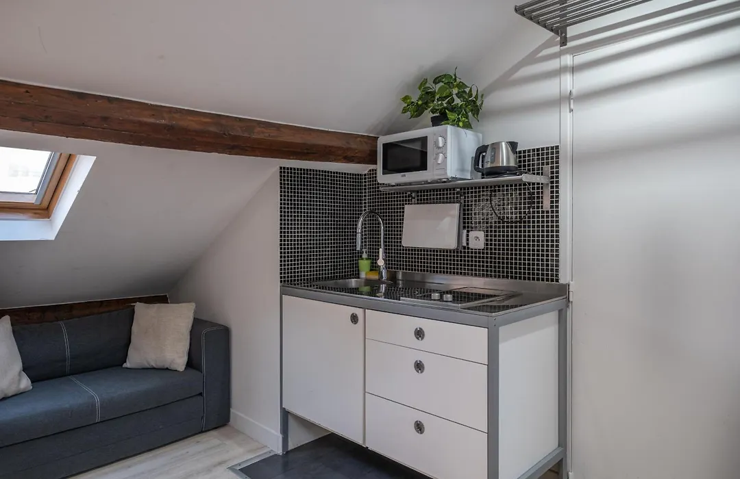 Residence Clignancourt-1