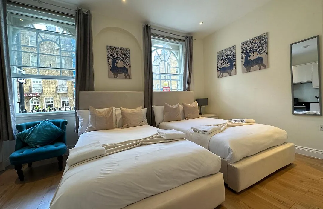 Gloucester Place - Baker Street-1